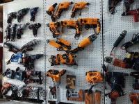 فروشگاه ابزار آلات صنعتی آتا در مشهد