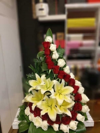 گل فروشی وانلی در مشهد