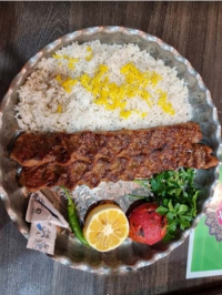 رستوران هفت خان در جهرم
