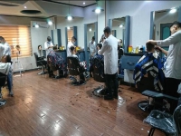 آرایشگاه مردانه آلان در پیرانشهر