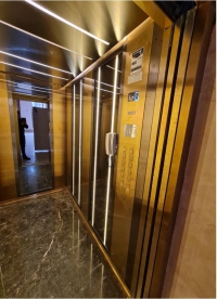 شرکت آسانسوری سپید عمارات اهورا در مشهد